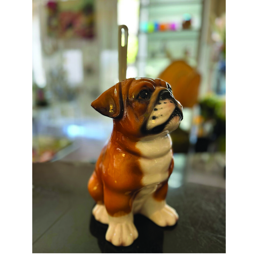 portascopino-ceramica-bulldog-marrone2